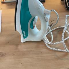 Elektronik och enheter Iron, rapporterat av MEININGER Hotel Köln West med iLost