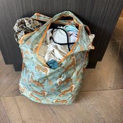 Borsa, come riportato da Hotel Apeldoorn utilizzando iLost