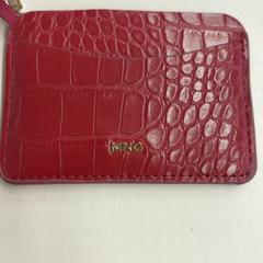 財布 Slimani がiLostで GVB によって報告されました