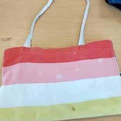 Taška Stoffen zak, jak nahlášeno Regio Limburg - Leuven pomocí iLost