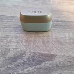 AirPod-ak, gisa salatu by EBS Tramplein iLost erabiliz