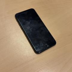 Okostelefon iPhone, amint azt RET az iLost segítségével jelentette.