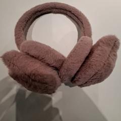 Oorwarmers Roze, zoals gemeld door IKEA Wilrijk met iLost