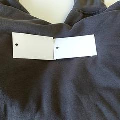 Kleding - Trui grijs, como reportado por Centraal magazijn utilizando o iLost
