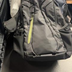 Backpack Zwart Kunststof Lugo 15L, as reported by Pathé Amsterdam Noord using iLost