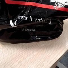 Torba, zgłoszono przez Qbuzz Fryslân przy użyciu iLost