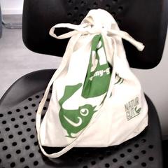 Lihozko poltsa limnnen, gisa salatu by Arriva Infoshop Enschede iLost erabiliz