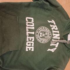 セーター がiLostで IKEA Reims Thillois によって報告されました