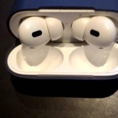 Casque audio Wit draadlos, a été signalé par TivoliVredenburg utilisant iLost