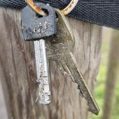 Twee sleutels aan sleutelring, iLost'a bildirildiği gibi