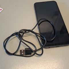 스마트 폰 Zwart/blauwig Samsung, iLost를 사용하여 Connexxion Zeeland에 보고됨