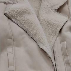 Dzseki Beige, amint azt IKEA Utrecht az iLost segítségével jelentette.