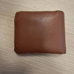 Brieftasche Twiine, gemeldet von Qbuzz Fryslân über iLost