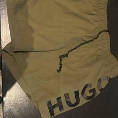 Costume da bagno, come riportato da Van der Valk Hotel Amsterdam-Amstel utilizzando iLost