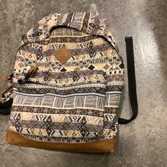 Rugzak がiLostで Gemeente Amsterdam によって報告されました