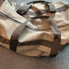 Taška Grijze tas, merk Norlander, ako bolo nahlásené Gemeente Arnhem pomocou iLost