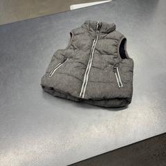 Escalfador corporal kleine grijze bodywarmer, segons ha informat IKEA Zaventem mitjançant iLost