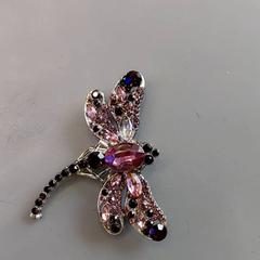 Špendlíky, ako bolo nahlásené IKEA Nantes pomocou iLost