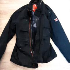 Vestes, a été signalé par Diergaarde Blijdorp utilisant iLost