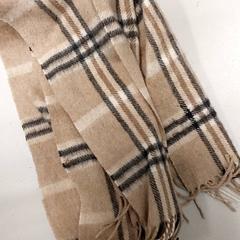 Odzież - Sjaal Bruin, zgłoszono przez Regio West-Vlaanderen przy użyciu iLost