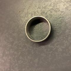 Anell, segons ha informat Eindhoven Airport mitjançant iLost