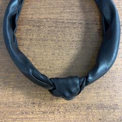 Hair band, as reported by Pathé Leeuwarden using iLost