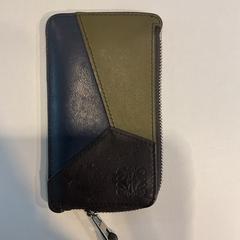 Wallet Schluter-wigger wa, as reported by Gemeente Amsterdam - Bureau Gevonden Voorwerpen using iLost