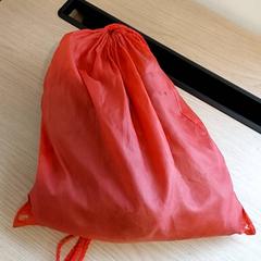 Poltsa Turnkledij, gisa salatu by Regio Limburg - Leuven iLost erabiliz