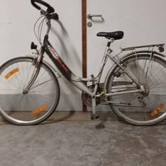 Emakumeen bizikleta Rambler Zwart-Grijs, gisa salatu by Fietsdepot Hasselt iLost erabiliz