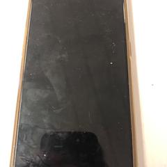 Mobiele telefoon Oppo, segundo informou Defqon.1 2024 usando iLost