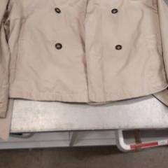 Jacket Stradivarus M, as reported by IKEA Linköping using iLost