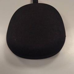 Kopfhörer & Etui, gemeldet von Vrije Universiteit Amsterdam über iLost