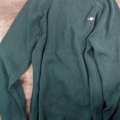 Svetr, jak nahlášeno Inntel Hotels Amsterdam Centre pomocí iLost