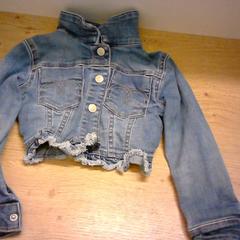 Jacka jeans, rapporterat av Bobbejaanland med iLost