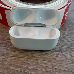 Airpods fodral, rapporterat av EBS Tramplein med iLost