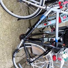 Férfi kerékpár Giant, amint azt Stadswerk072 az iLost segítségével jelentette.