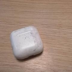 Ohrstöpselhalter Wit, gemeldet von Qbuzz Fryslân über iLost