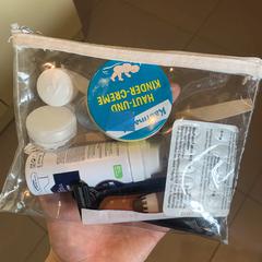 Trousse de toilette, shampoing, zoals gemeld door MEININGER Hotel Lyon Centre Berthelot met iLost