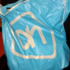 バッグ がiLostで TivoliVredenburg によって報告されました