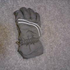 İLost kullanarak SnowWorld Landgraaf tarafından bildirildiği gibi Eldivenler