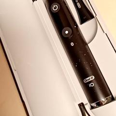 Cepillo Black, ha sido reportado por Mövenpick Hotel Amsterdam City Centre con iLost