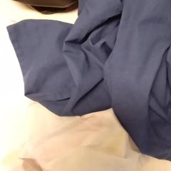 Cuscino Bleu..., come riportato da Mövenpick Hotel Amsterdam City Centre utilizzando iLost