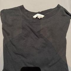 T shirt Zwart, jak nahlášeno Van der Valk Hotel Deventer pomocí iLost