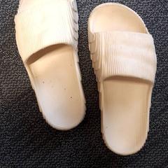 İLost kullanarak Grand Hotel Amrath Kurhaus tarafından bildirildiği gibi Spor ayakkabı