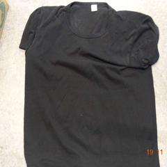 Tshirt zwart, come riportato da Gemeente Leopoldsburg utilizzando iLost