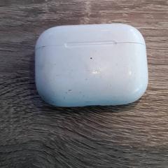 Airpod, ako bolo nahlásené EBS Tramplein pomocou iLost