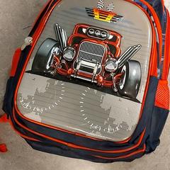 Backpack Rood/Donkerblauw - Yasser, as reported by Centraal magazijn using iLost