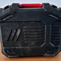 Gereedschapkoffer, come riportato a iLost