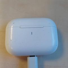 Funda per a auriculars, segons ha informat Qbuzz GD Groningen Peizerweg mitjançant iLost
