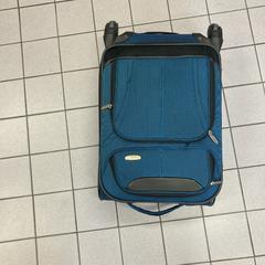 İLost kullanarak Ramada by Wyndham Amsterdam Airport Schiphol tarafından bildirildiği gibi Bavul Blue